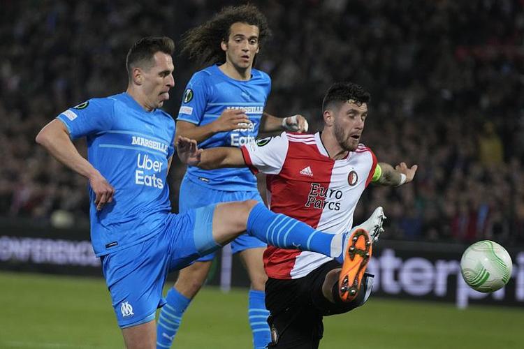 善于在网前 善于在网前