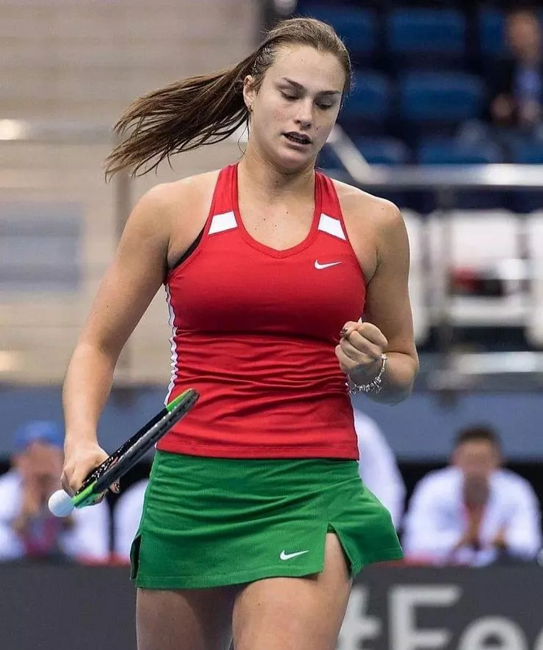 速崭露头角 速崭露头角